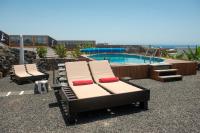 Finca Isolina Hotel Boutique - Adults Recommended内部或周边的泳池