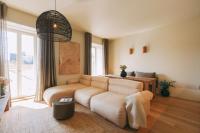 Village Aparthotel By BOA的休息区