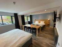 Loch Lomond Hotel客房内的一张或多张床位