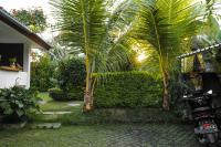 The Kailas Ubud外面的花园