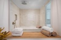Cycladic Suites & Spa的一间浴室