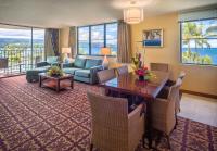 Hilo Hawaiian Hotel, Trademark Collection by Wyndham的休息区