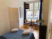 Canal Hideaway客房内的一张或多张床位