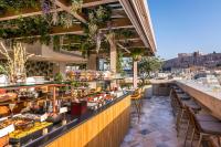 Niche Hotel Athens餐厅或其他用餐的地方