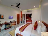 Tanei Angkor Resort and Spa的电视和/或娱乐中心