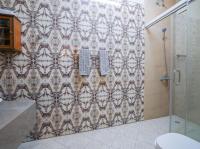 Heritage Home Guest House的一间浴室
