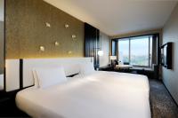 KOKO HOTEL Premier Kumamoto客房内的一张或多张床位