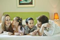 入住The Exchange Regency Residence Hotel Managed by HII的儿童