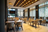 格拉纳达中心酒店餐厅或其他用餐的地方