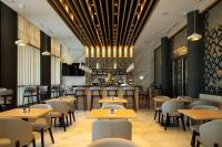 格拉纳达中心酒店餐厅或其他用餐的地方