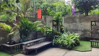 Qliq Damansara Hotel外面的花园