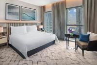 Address Creek Harbour客房内的一张或多张床位