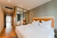 Fourty Three Luxury Serviced Apartments客房内的一张或多张床位