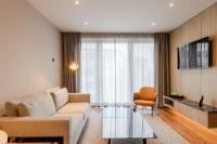 Fourty Three Luxury Serviced Apartments的电视和/或娱乐中心