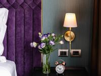 MUU Bangkok, Small Luxury Hotels of the World客房内的一张或多张床位
