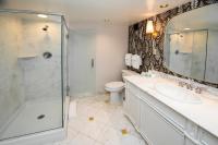 Beau Rivage Resort &amp; Casino的一间浴室
