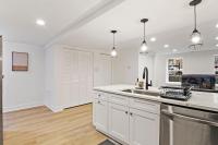 Roomy 1BR Apartment with Laundry - Aberdeen 1平面图