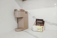 Roomy 1BR Apartment with Laundry - Aberdeen 1平面图