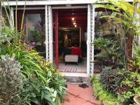 Hanoi Secret Garden外面的花园