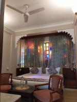 Hotel Raj Palace Udaipur的休息区