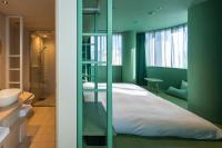 toggle hotel suidobashi TOKYO客房内的一张或多张床位