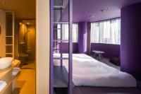 toggle hotel suidobashi TOKYO客房内的一张或多张床位