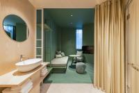 toggle hotel suidobashi TOKYO的一间浴室