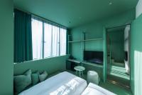 toggle hotel suidobashi TOKYO客房内的一张或多张床位
