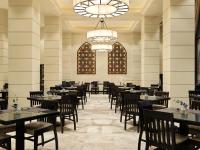 法纳尔酒店及公寓餐厅或其他用餐的地方