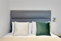 Cleveland Residences Paddington客房内的一张或多张床位