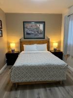Lake Powell Motel &amp; Apartments客房内的一张或多张床位