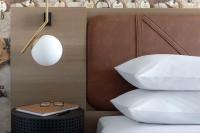 Hyatt Centric Beale Street Memphis客房内的一张或多张床位