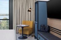 Hyatt Centric Beale Street Memphis的休息区