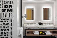 Hyatt Centric Beale Street Memphis的一间浴室
