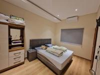 Ferienhaus in Paraguay, Encarnacion, 200 Meter vom Parana.客房内的一张或多张床位