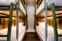 Khunluang Hostel客房内的一张或多张床位