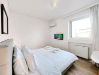 Kalipsous by Verde Apartments客房内的一张或多张床位