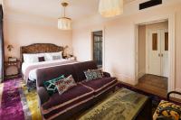 The Hotel Chelsea客房内的一张或多张床位