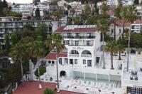 赫尔采格诺维Hotel Vila Hedonija的棕榈树酒店的鸟瞰图