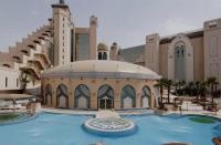 Herods Boutique Eilat a Premium collection by Fattal Hotels内部或周边的泳池
