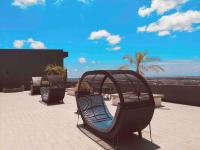 Hanns Spacious Balcony&SwimPool with FREE Netflix-6pax平面图