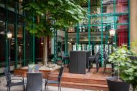 ARCOTEL Wimberger Wien餐厅或其他用餐的地方
