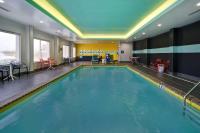 Tru By Hilton West Memphis, Ar内部或周边的泳池