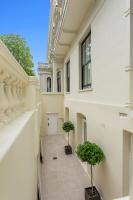 Cleveland Residences Paddington的阳台或露台