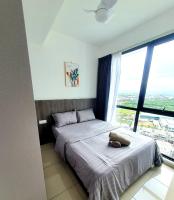LOVELY 2ROOM SUITE6PAX@SKY CONDO JURU SENTRAL客房内的一张或多张床位