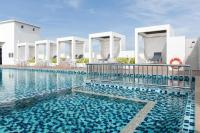 LOVELY 2ROOM SUITE6PAX@SKY CONDO JURU SENTRAL内部或周边的泳池