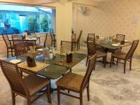 Hotel Raj Palace Udaipur的休息区