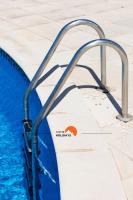 #154 V2 Vila Branca 54 by Home Holidays内部或周边的泳池