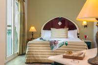 Herods Boutique Eilat a Premium collection by Fattal Hotels客房内的一张或多张床位