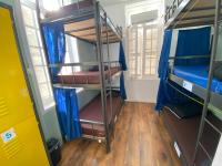 Aurora Hostel Rio客房内的一张或多张双层床